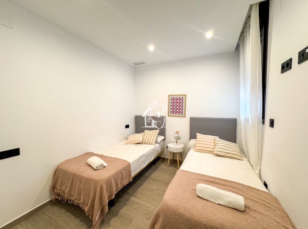 Rental - Apartment / flat - Torrevieja - Torrevieja Centro