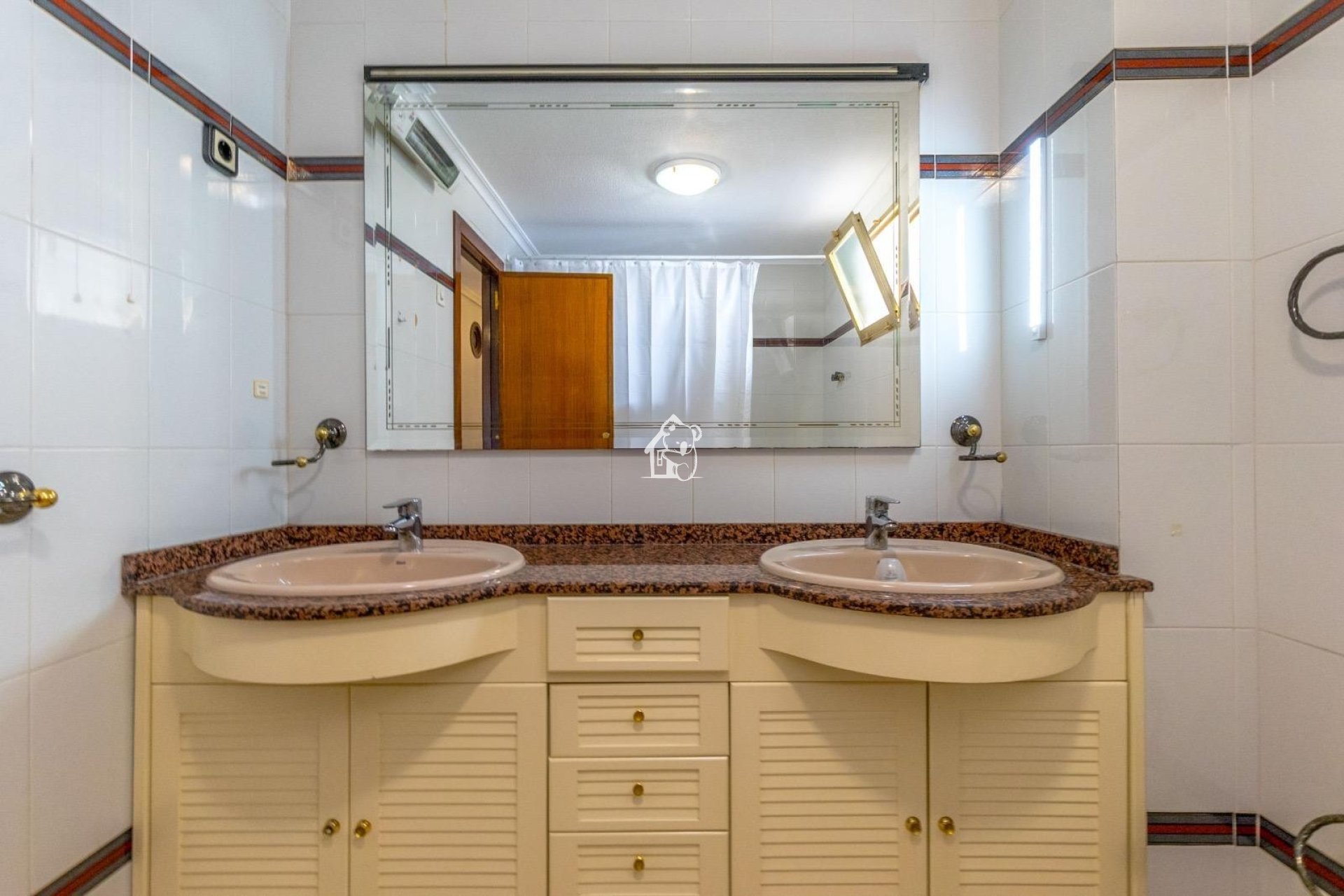 Rental - Apartment / flat - Torrevieja - Torrevieja Centro