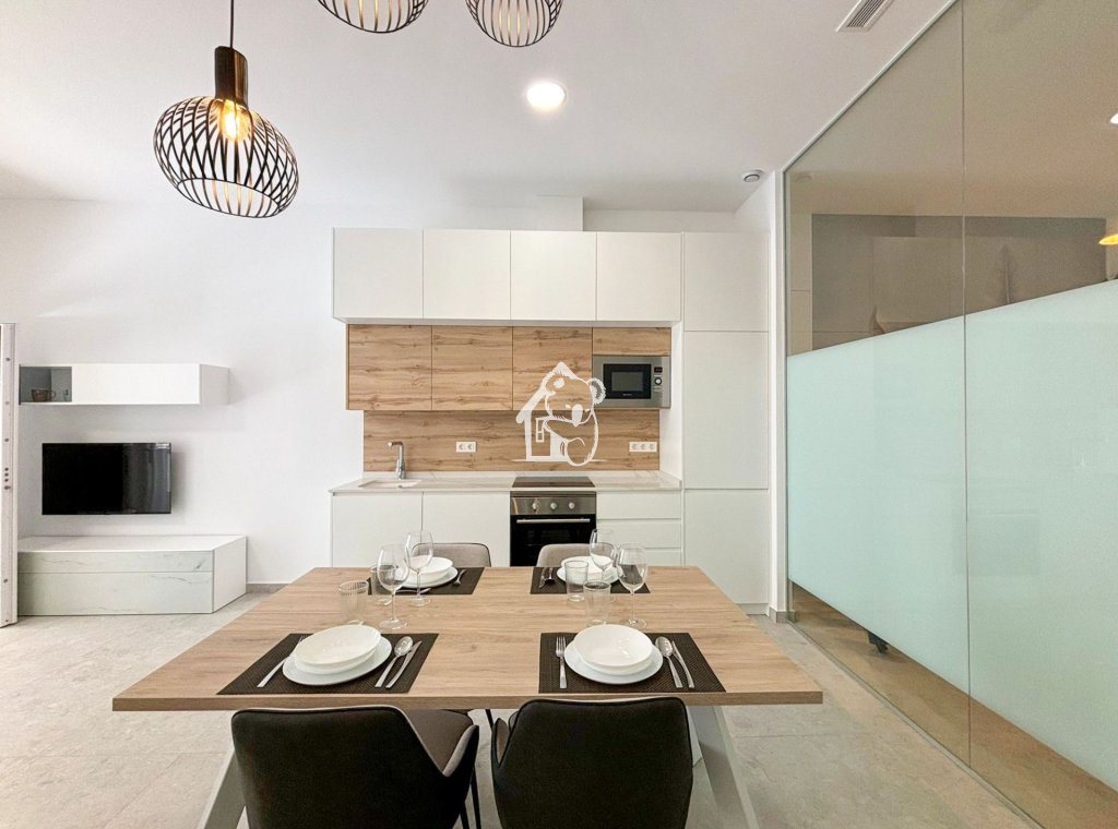 Rental - Apartment / flat - Torrevieja - Torrevieja Centro