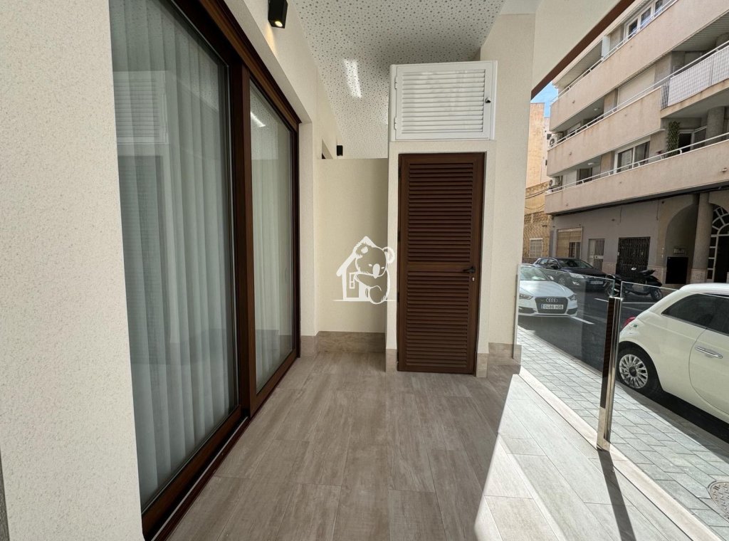 Rental - Apartment / flat - Torrevieja - Torrevieja Centro