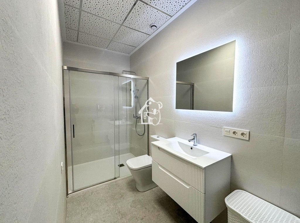 Rental - Apartment / flat - Torrevieja - Torrevieja Centro