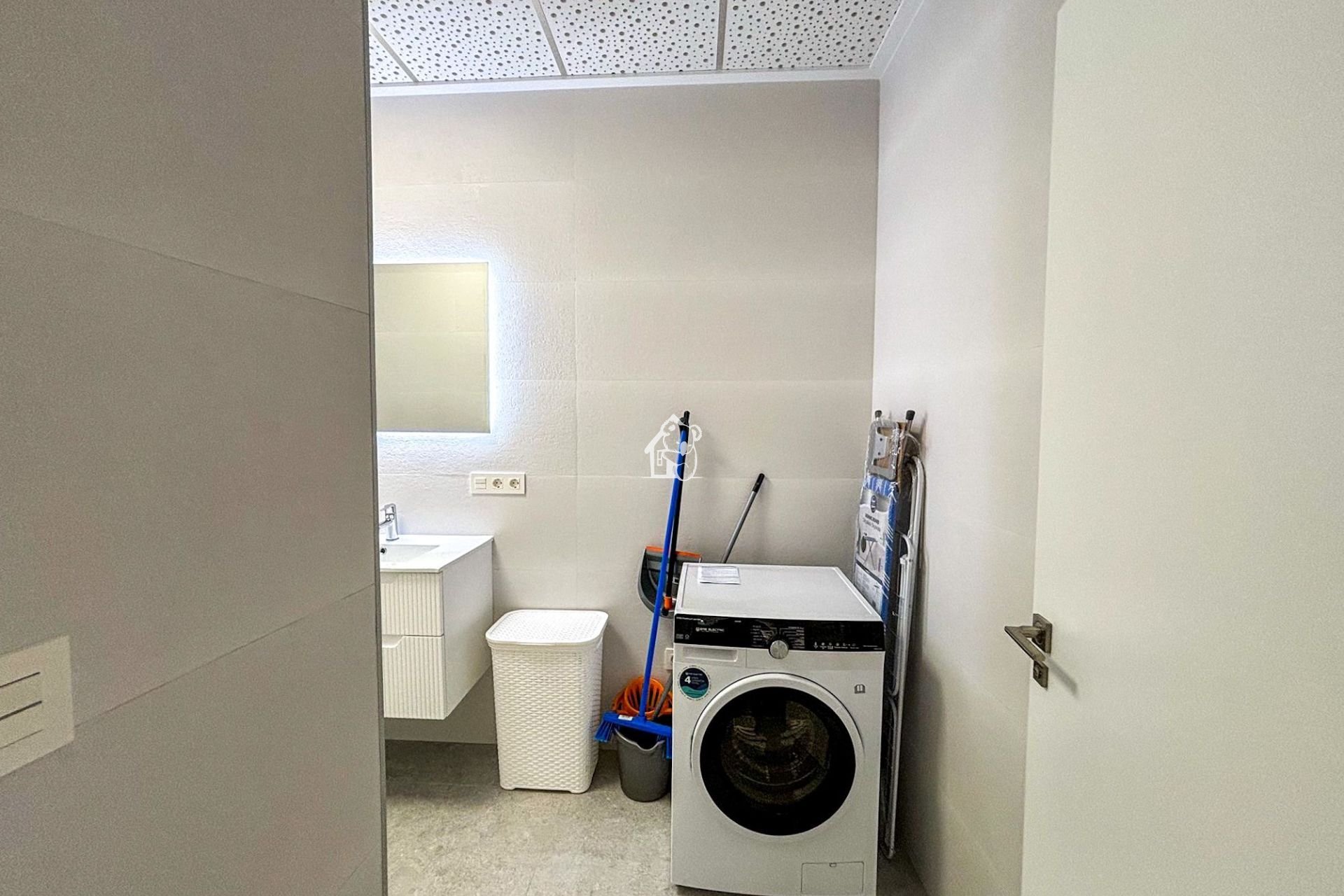 Rental - Apartment / flat - Torrevieja - Torrevieja Centro