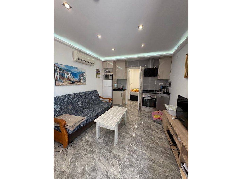 Rental - Apartment / flat - Torrevieja - Torrevieja Centro