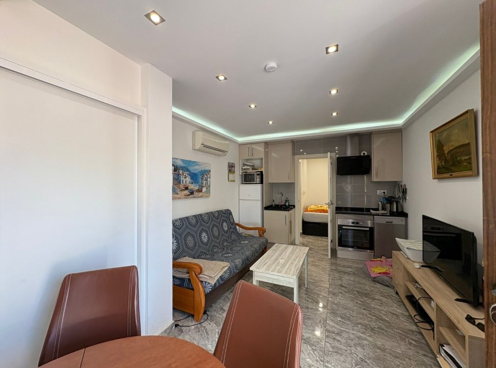 Rental - Apartment / flat - Torrevieja - Torrevieja Centro