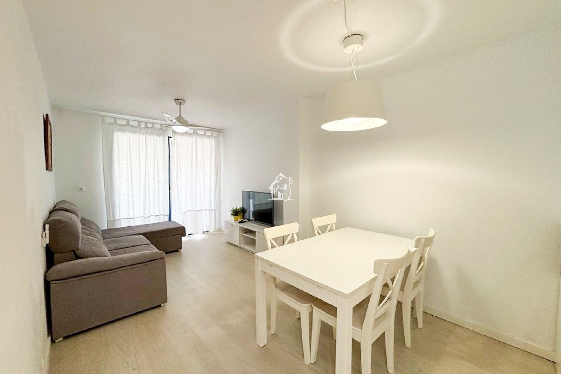 Rental - Apartment / flat - Torrevieja - Torrevieja Centro