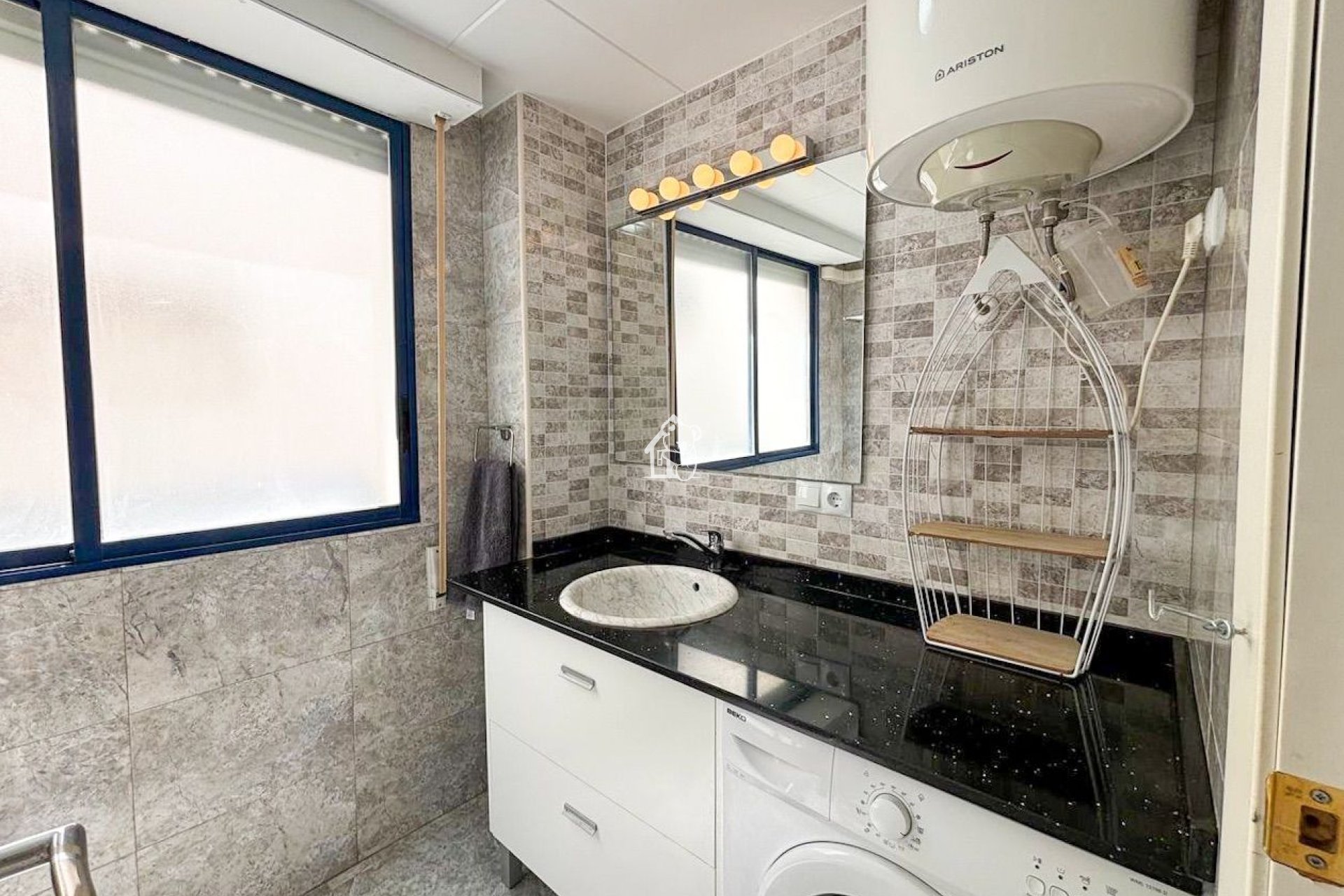 Rental - Apartment / flat - Torrevieja - Torrevieja Centro