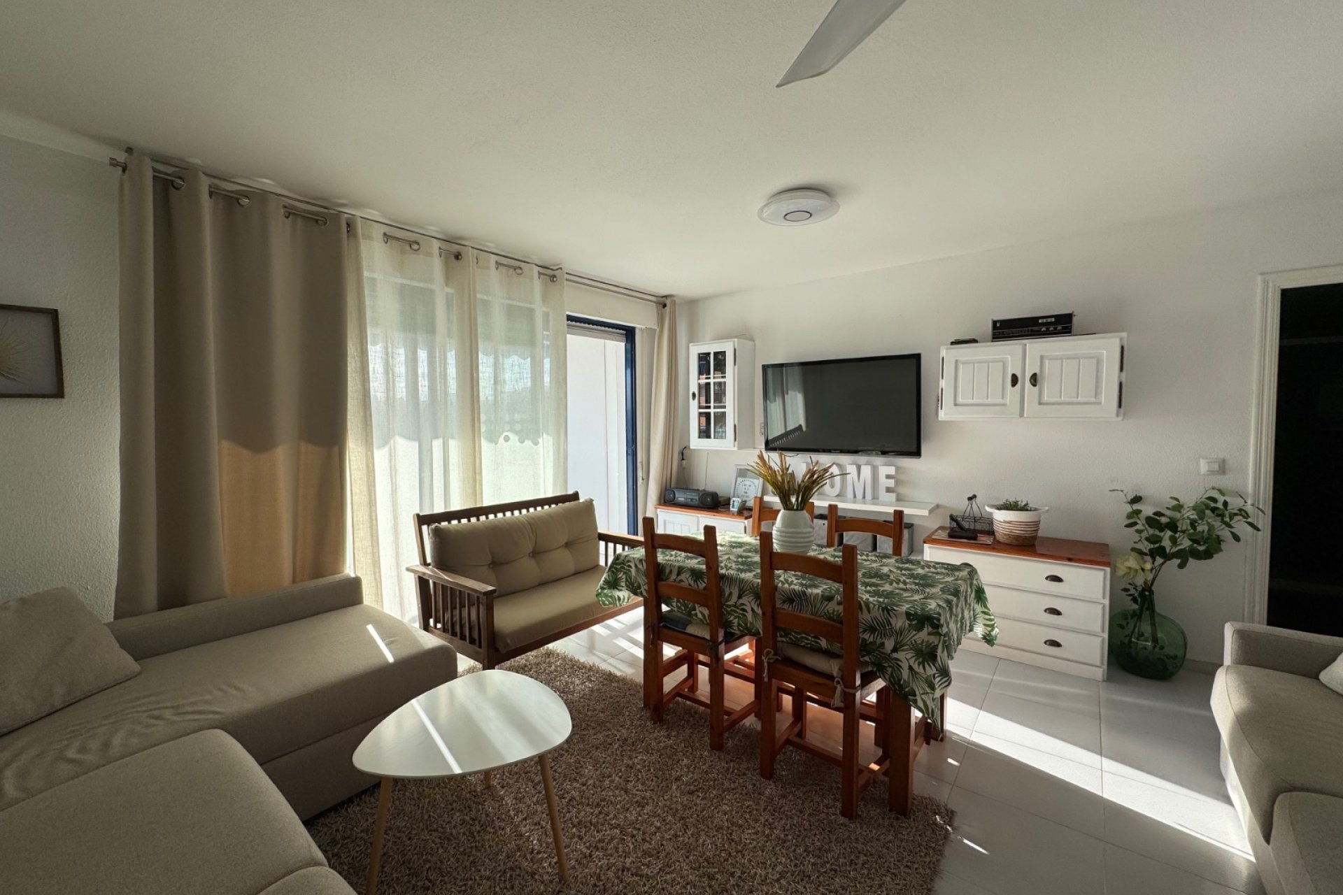 Rental - Apartment / flat - Torrevieja - Torrevieja Centro