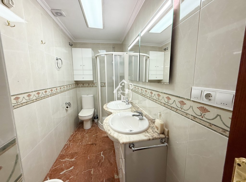 Rental - Apartment / flat - Torrevieja - Torrevieja Centro