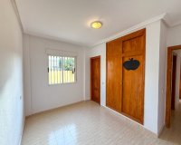 Rental - Bungalow - Torrevieja - Nueva Torrevieja - Aguas Nuevas