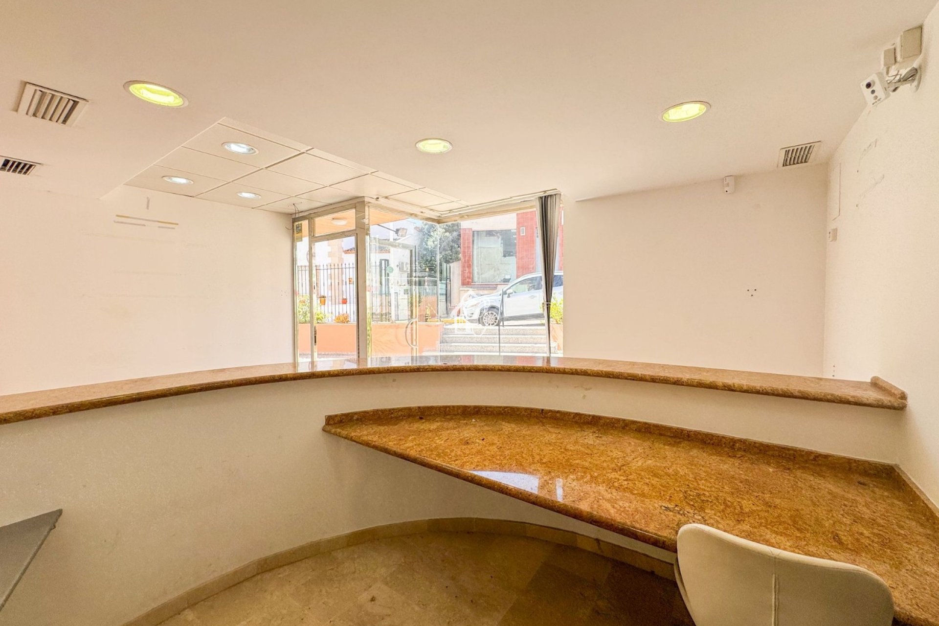 Rental - Commercial - Orihuela Costa - Villamartín
