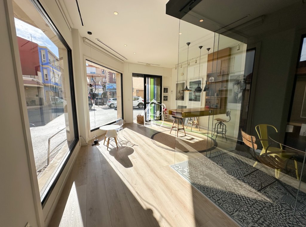 Rental - Commercial - San Miguel de Salinas