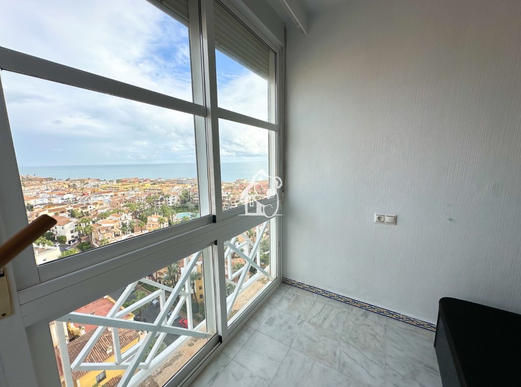 Rental - Penthouse - Torrevieja - Playa de los Locos