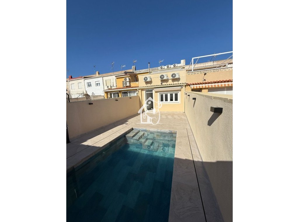 Rental - Townhouse - Torrevieja - Los Balcones - Los Altos del Edén
