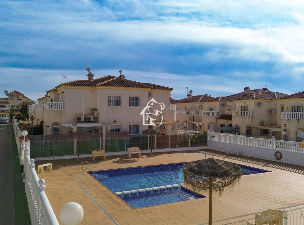 Rental - Townhouse - Torrevieja - Nueva Torrevieja - Aguas Nuevas