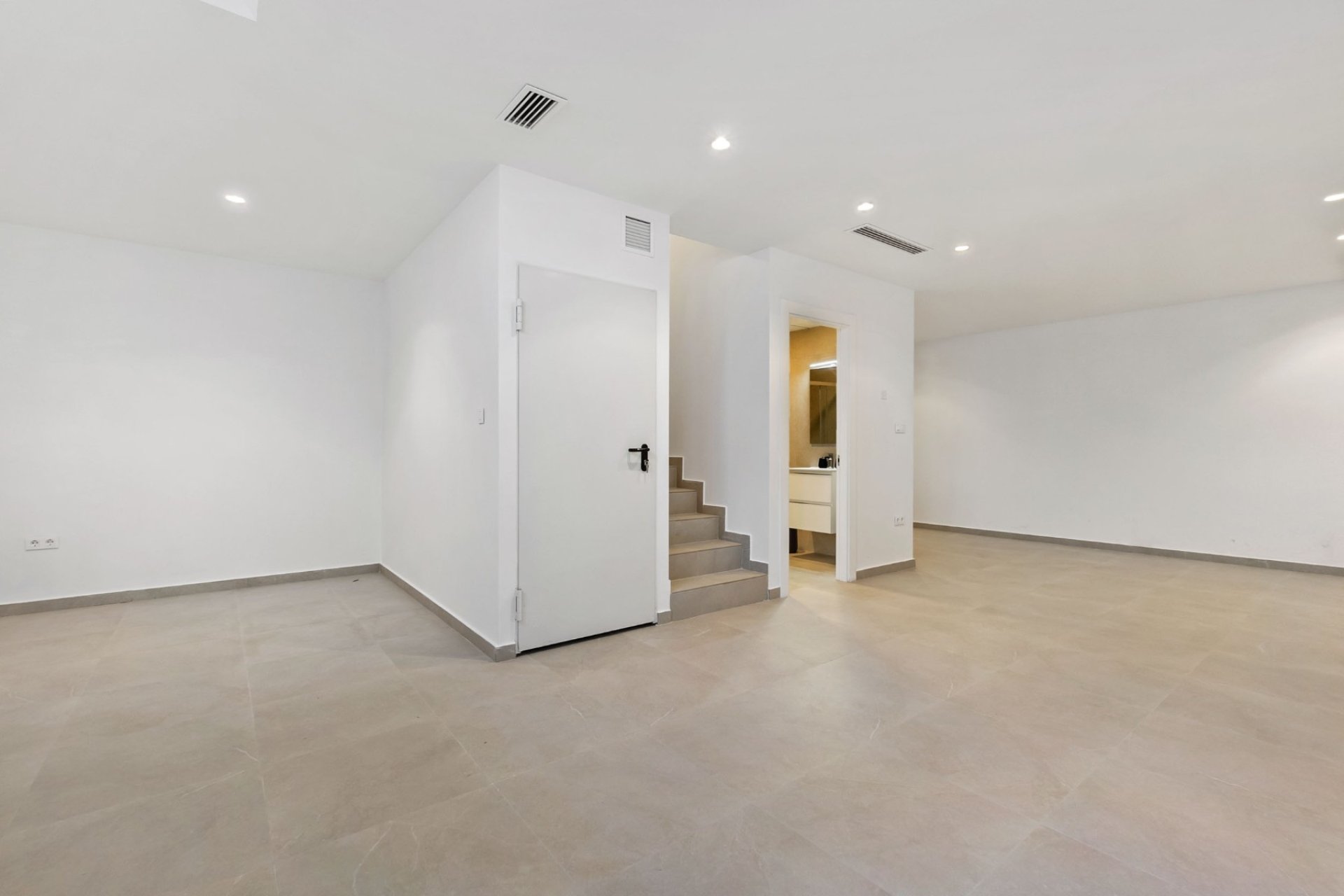 Rental - Villa - Algorfa