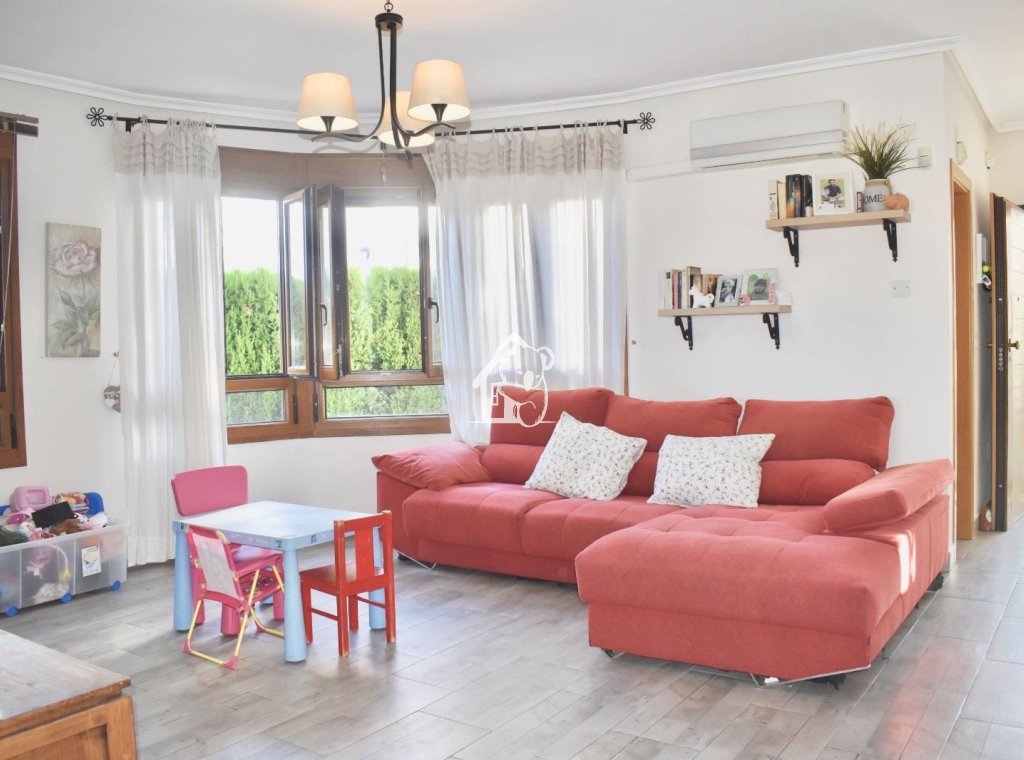 Rental - Villa - Algorfa