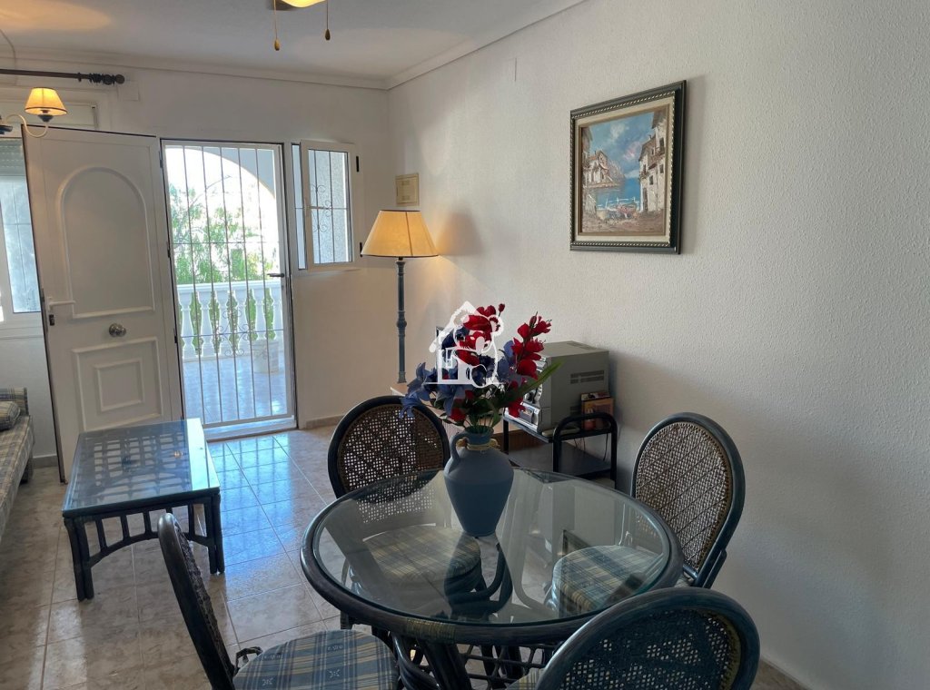 Rental - Villa - Guardamar del Segura - Urbanizaciones