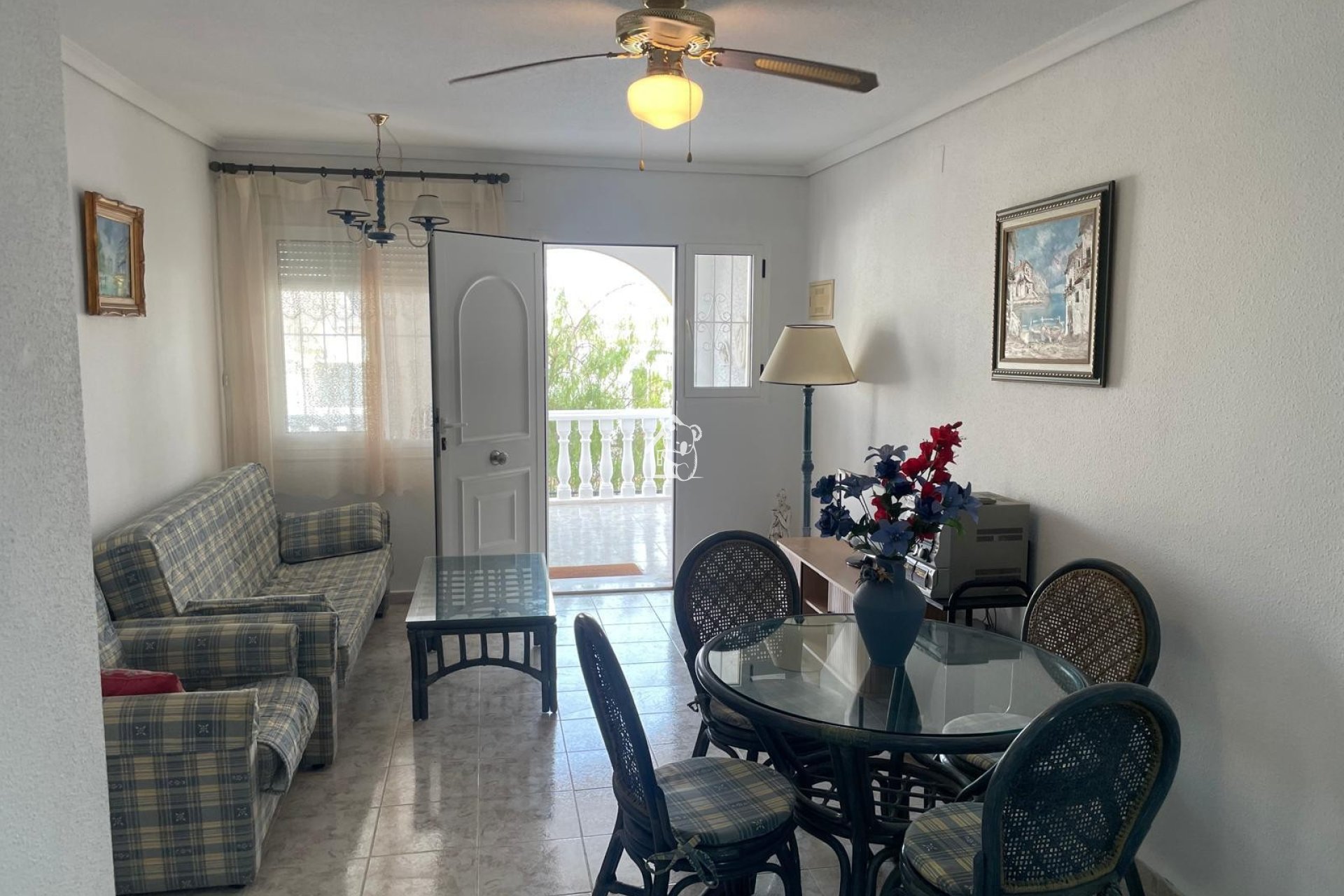 Rental - Villa - Guardamar del Segura - Urbanizaciones