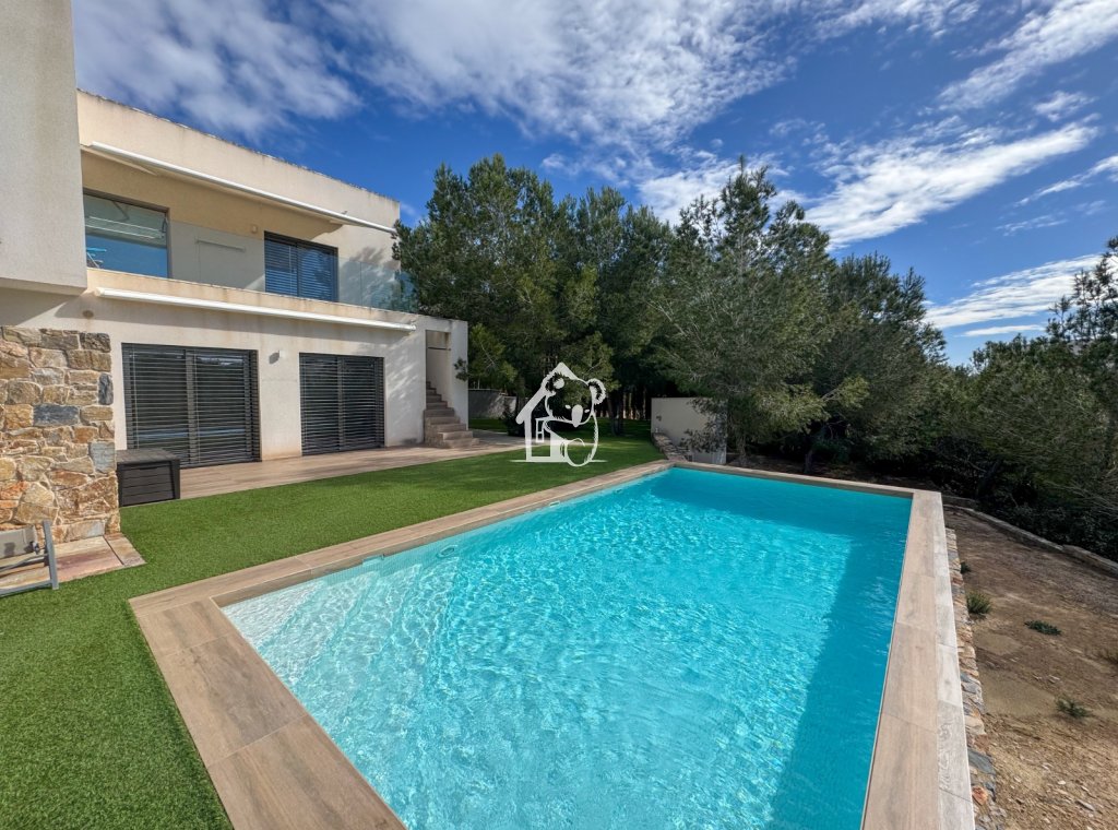 Rental - Villa - Orihuela Costa - Campos de Golf