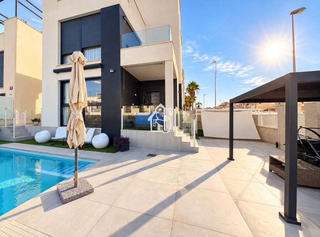 Rental - Villa - Orihuela Costa - La Florida