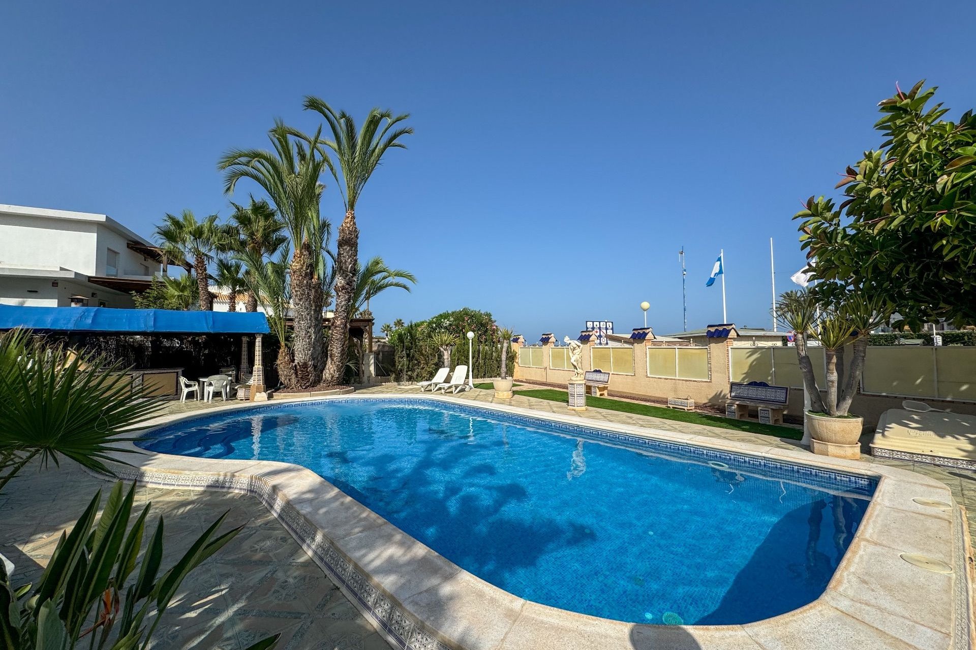 Rental - Villa - Orihuela Costa