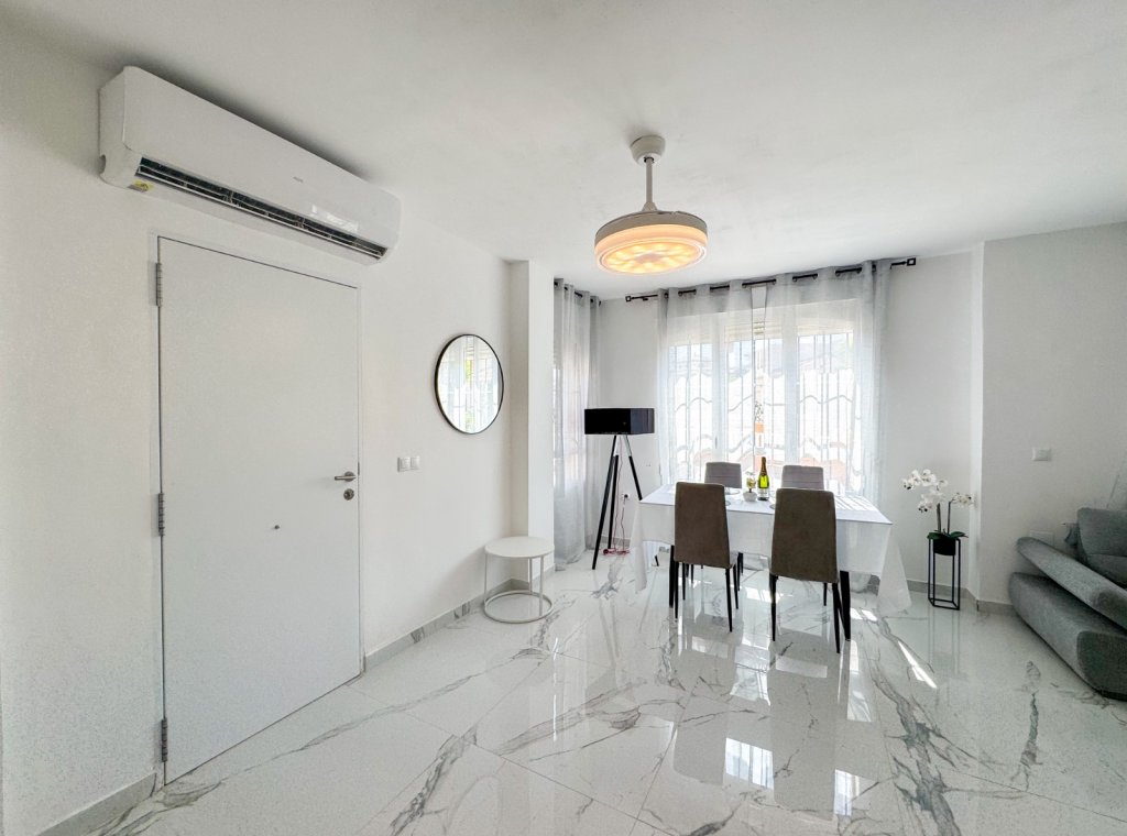 Rental - Villa - Orihuela Costa
