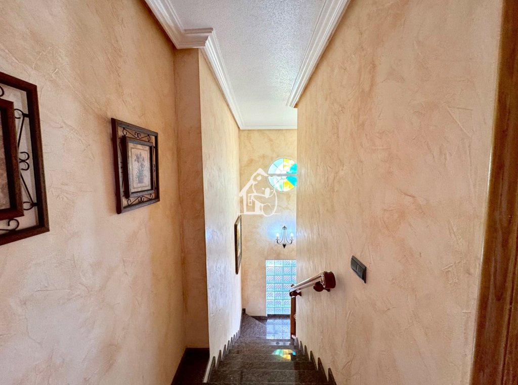 Rental - Villa - Orihuela