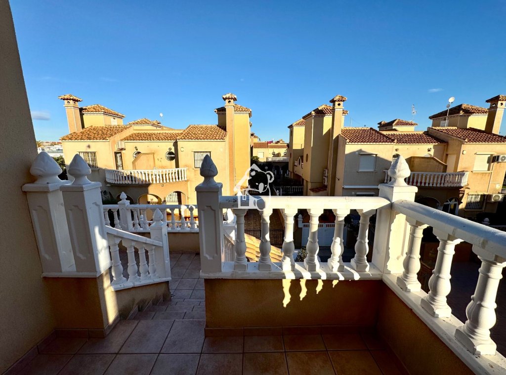 Rental - Villa - Orihuela