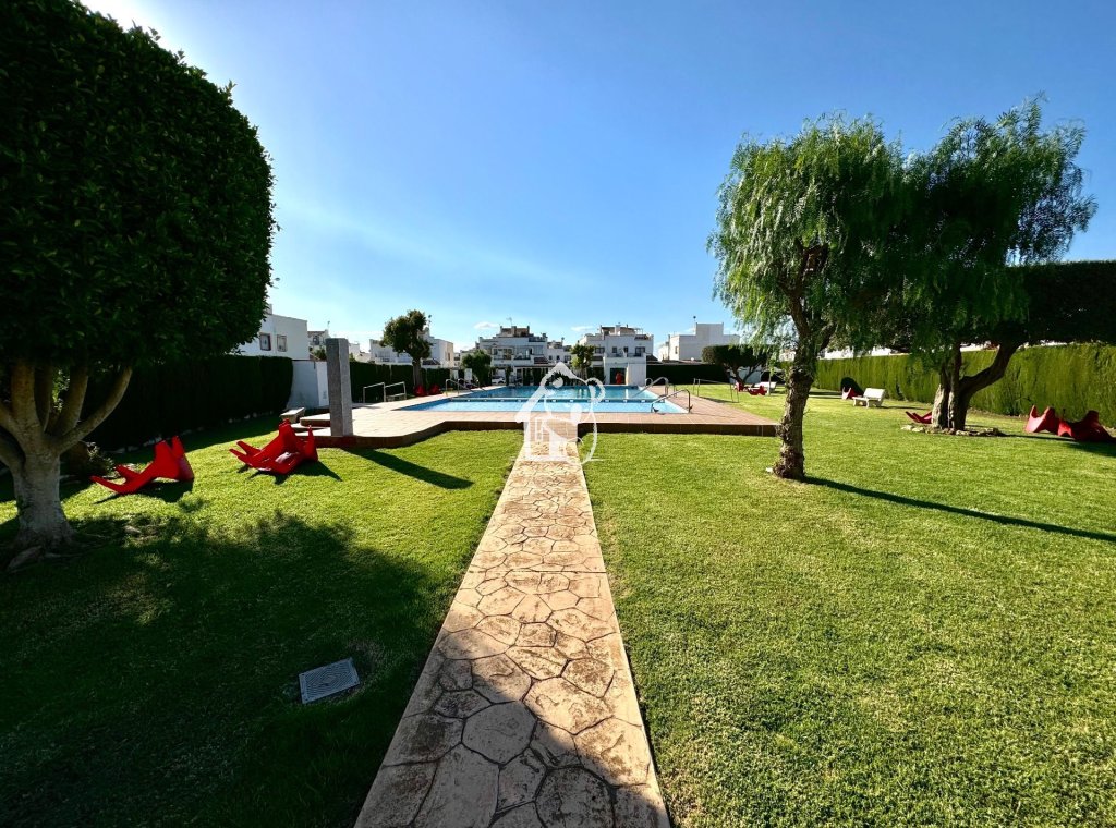 Rental - Villa - Torrevieja