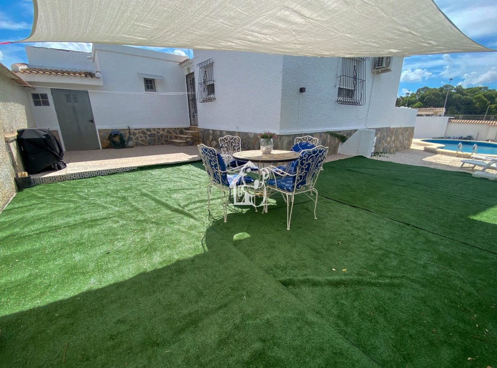 Rental - Villa - Torrevieja