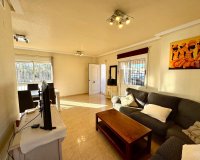 Rental - Villa - Urbanización El Raso
