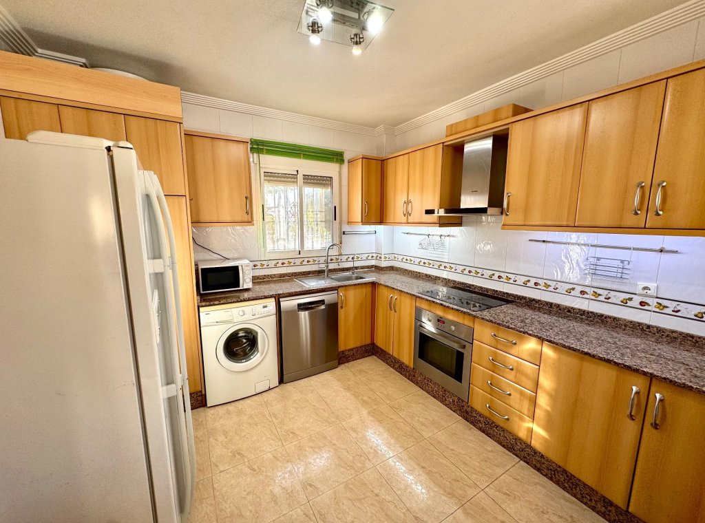 Rental - Villa - Urbanización El Raso