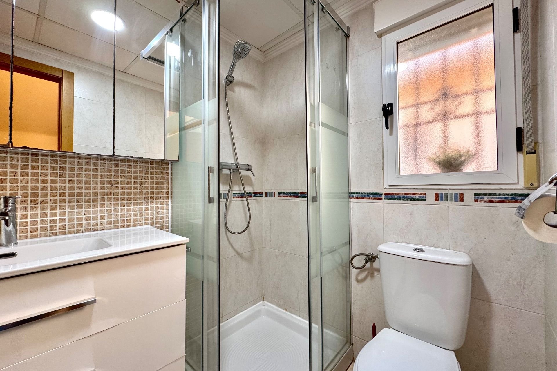 Rental - Villa - Urbanización El Raso