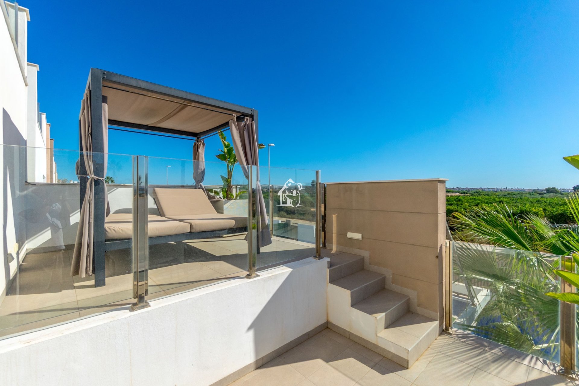 Rental - Villa - Urbanización El Raso