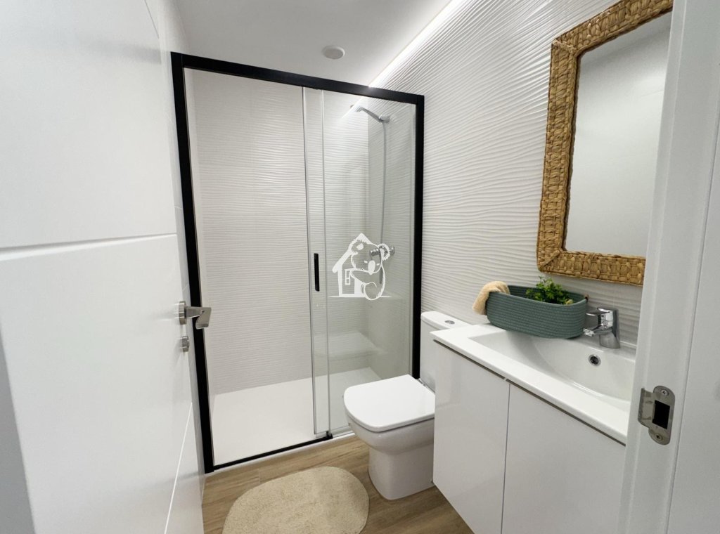 Resale - Apartment / flat - Orihuela Costa - Punta Prima