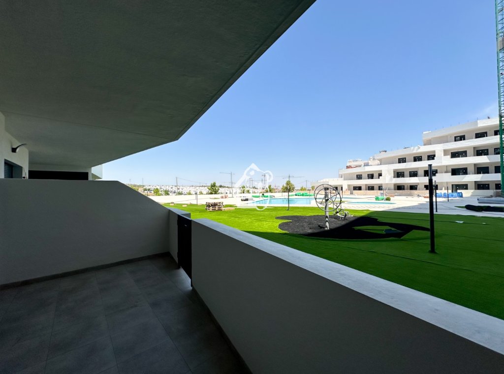 Resale - Apartment / flat - San Miguel de Salinas