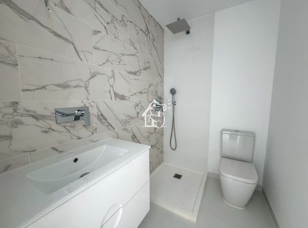 Resale - Apartment / flat - San Miguel de Salinas