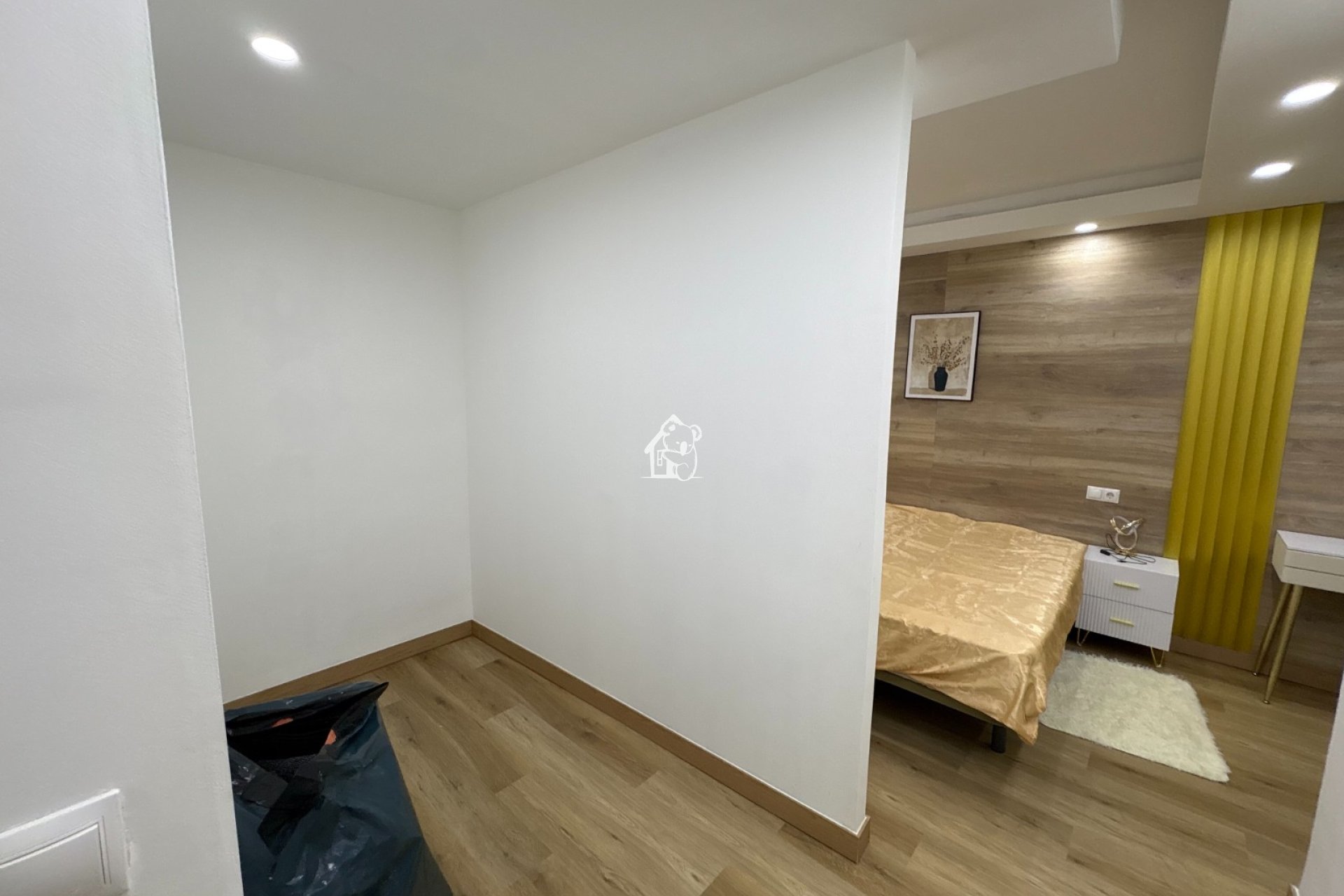 Resale - Apartment / flat - Torrevieja - Centro