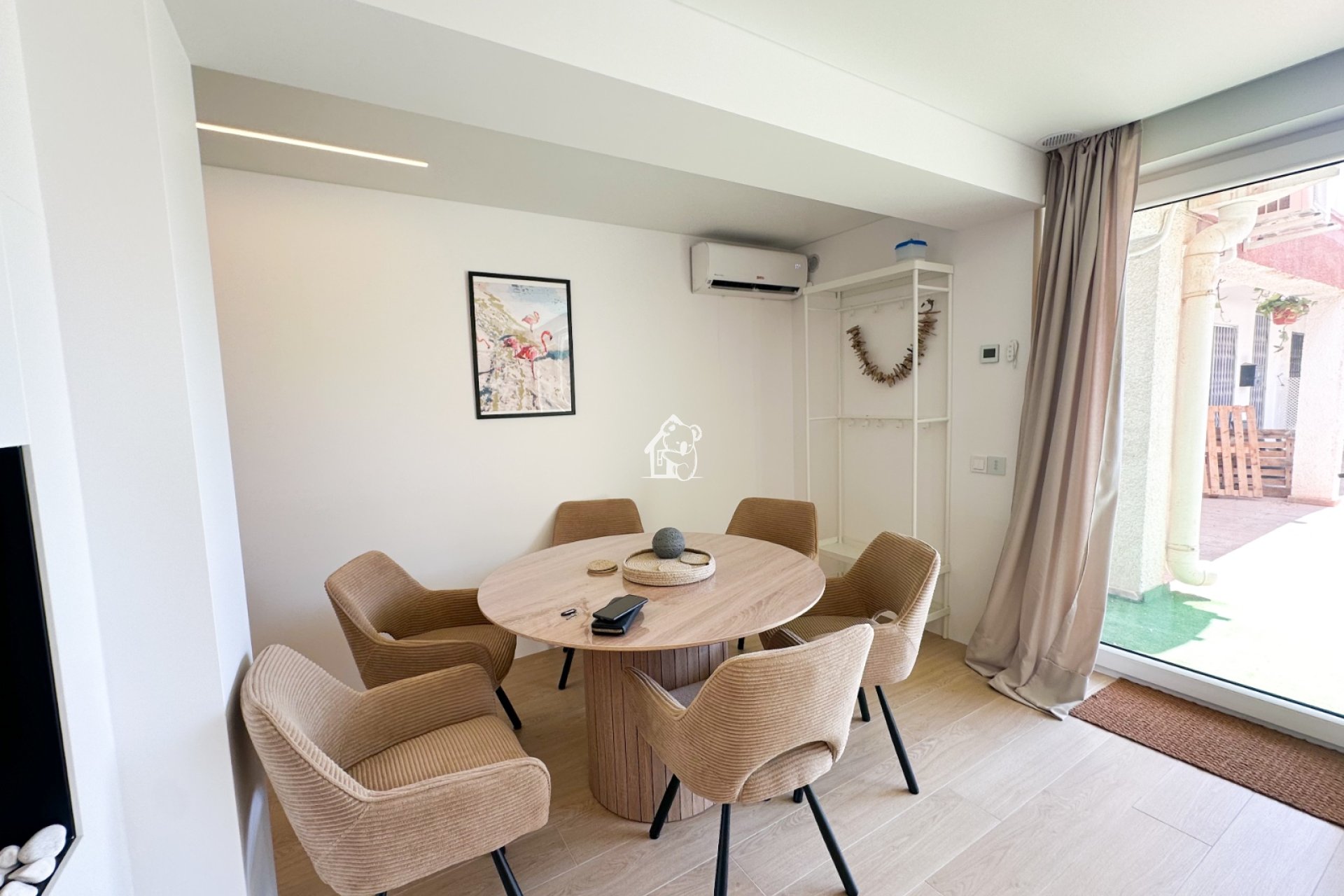 Resale - Apartment / flat - Torrevieja - El Acequión - Los Náufragos