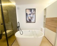 Resale - Apartment / flat - Torrevieja - El Acequión - Los Náufragos