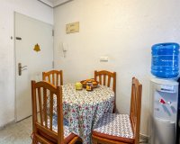 Resale - Apartment / flat - Torrevieja - Playa de los Locos