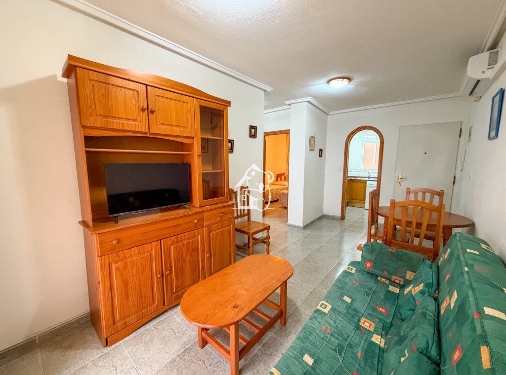 Resale - Apartment / flat - Torrevieja - Playa de los Locos