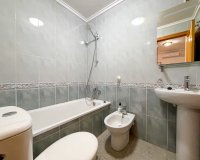 Resale - Apartment / flat - Torrevieja - Playa de los Locos