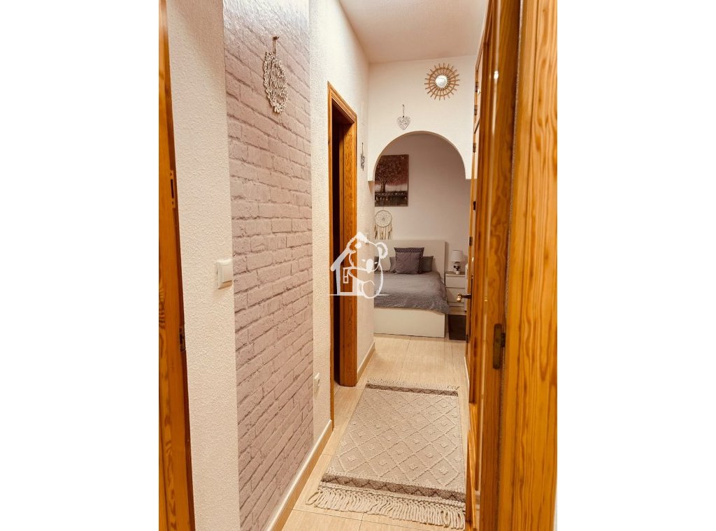 Resale - Apartment / flat - Torrevieja - Playa del Cura