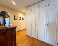 Resale - Apartment / flat - Torrevieja - Torrevieja Centro