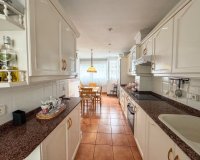 Resale - Apartment / flat - Torrevieja - Torrevieja Centro