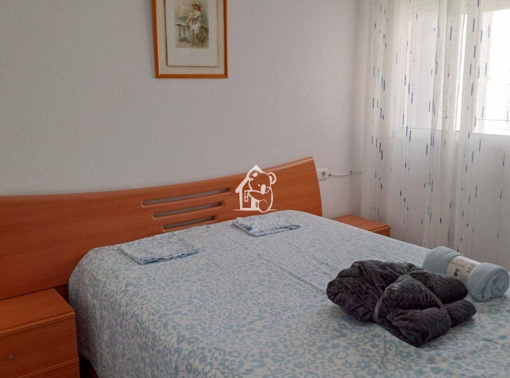 Resale - Apartment / flat - Torrevieja - Torrevieja Centro