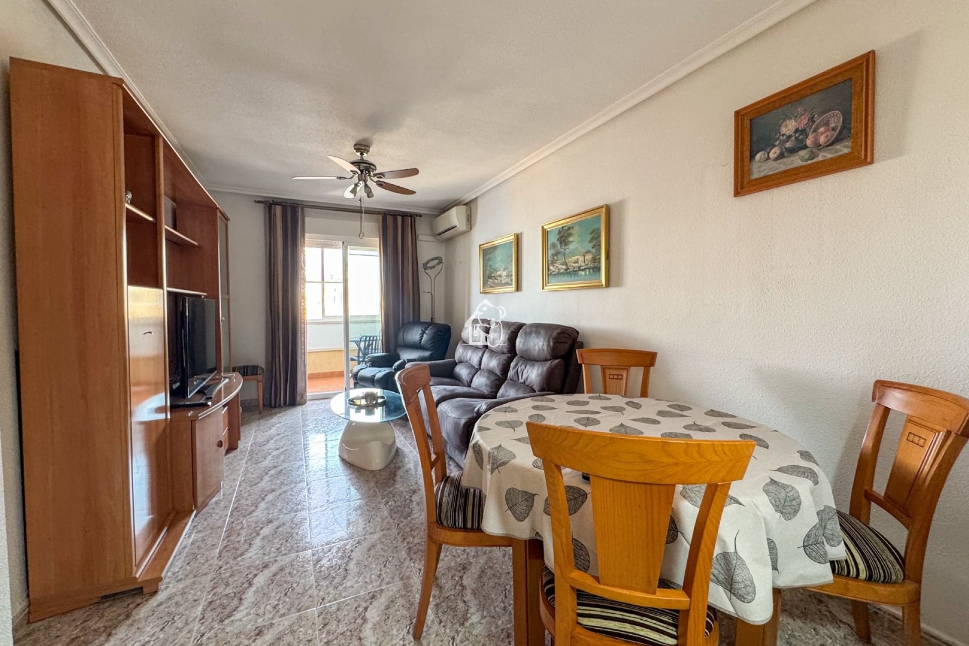 Resale - Apartment / flat - Torrevieja - Torrevieja Centro