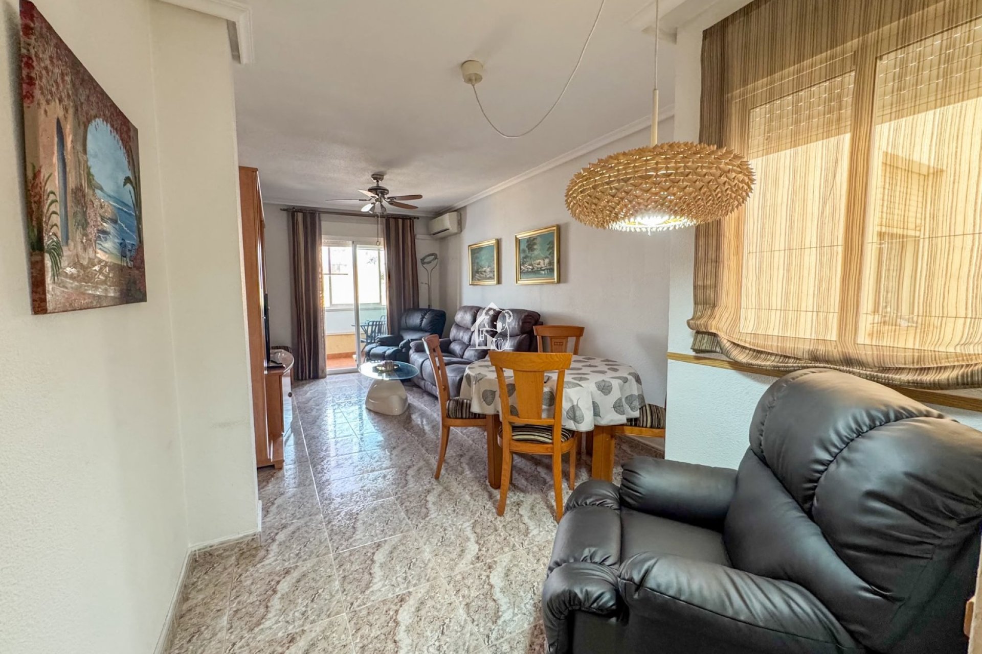 Resale - Apartment / flat - Torrevieja - Torrevieja Centro