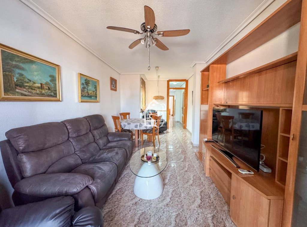 Resale - Apartment / flat - Torrevieja - Torrevieja Centro